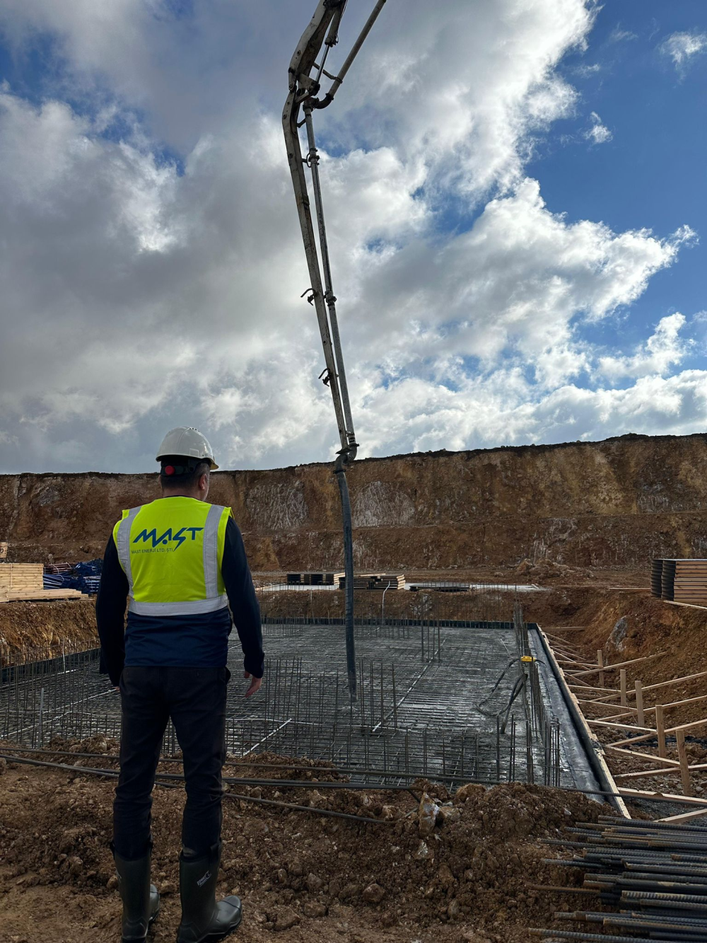 DESKİ GÜNEŞ ENERJİSİ SANTRALİ PROJESİ